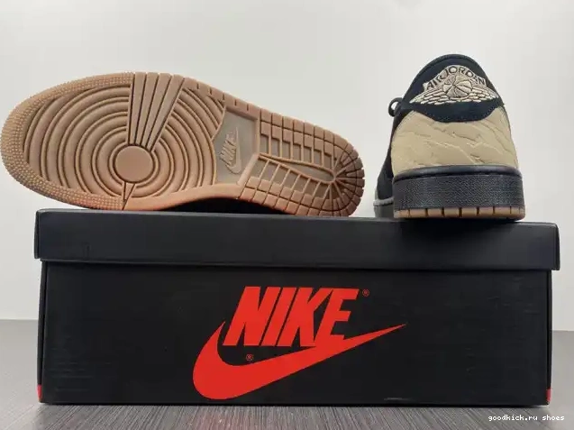 Carnivore DN3400-001 1 Jordan x Low Air SoleFly 0430
